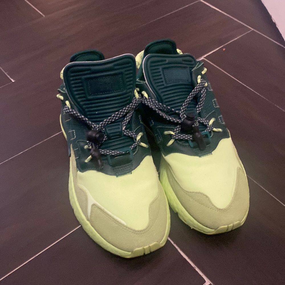 Ivy Park x Nite Jogger ‘Dark green’